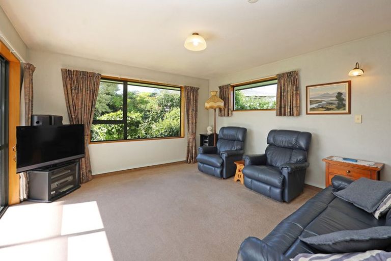 Photo of property in 8 Dove Place, Holmes Hill, Oamaru, 9401