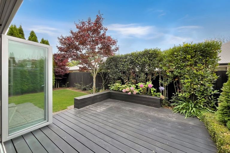 Photo of property in 2/533 Madras Street, St Albans, Christchurch, 8014