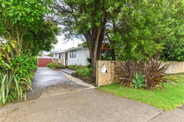 Photo of property in 7 Marinich Drive, Ranui, Auckland, 0612