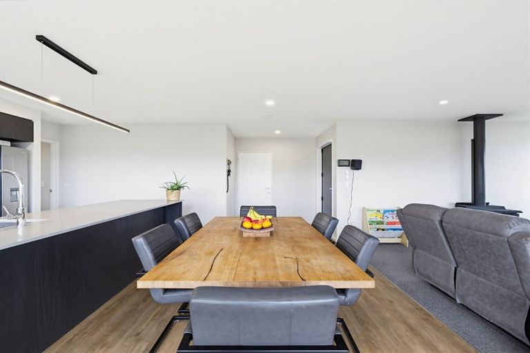 Photo of property in 12 Edgeworth Road, Darfield, 7571