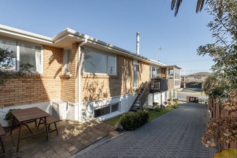Photo of property in 81 Oceanbeach Road, Mount Maunganui, 3116