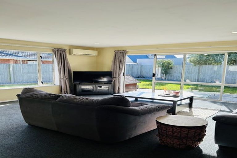 Photo of property in 19 Seascape Gardens, Bromley, Christchurch, 8062