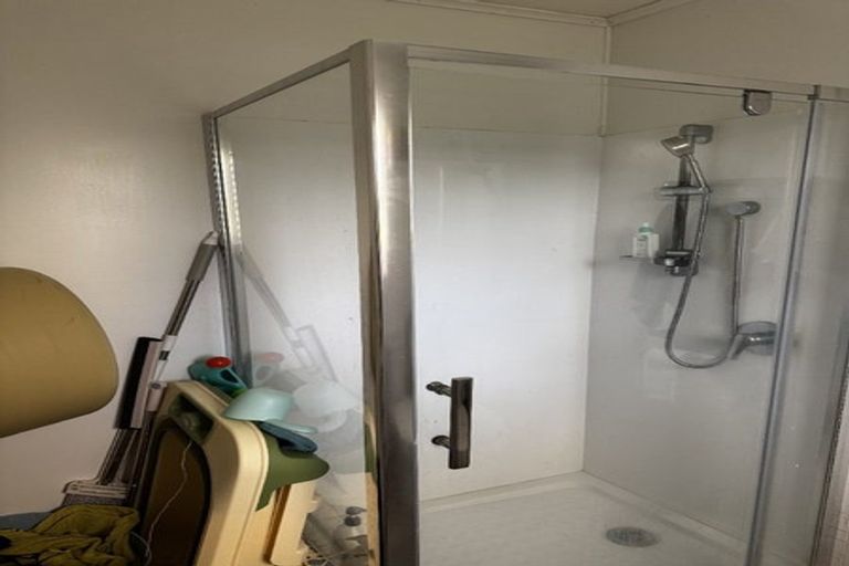 Photo of property in 15 Bevyn Street, Castor Bay, Auckland, 0620