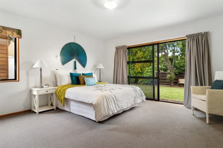 Photo of property in 129 Waitaha Road, Welcome Bay, Tauranga, 3112