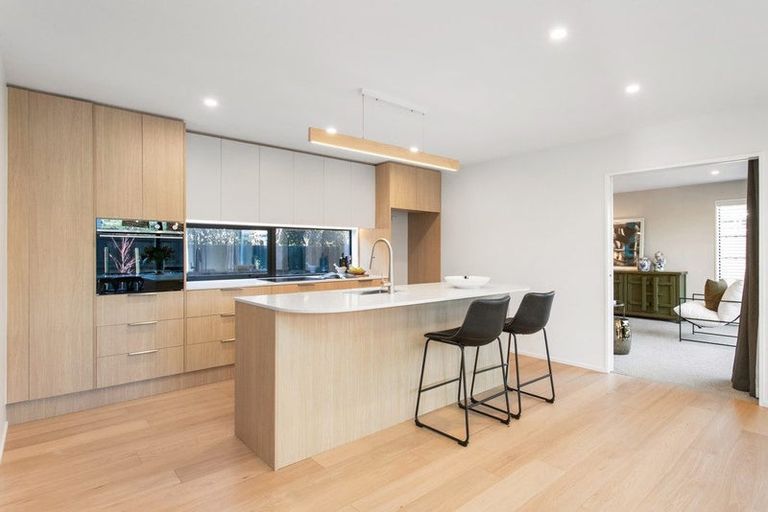 Photo of property in 127 Hamilton Avenue, Ilam, Christchurch, 8041