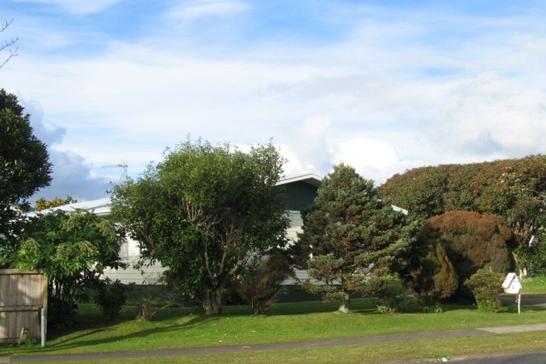 Photo of property in 2 Lancaster Street, Dinsdale, Hamilton, 3204