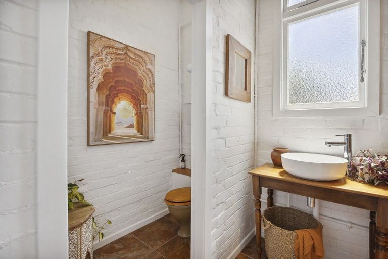 Photo of property in 52 Russell Street, Dunedin Central, Dunedin, 9016