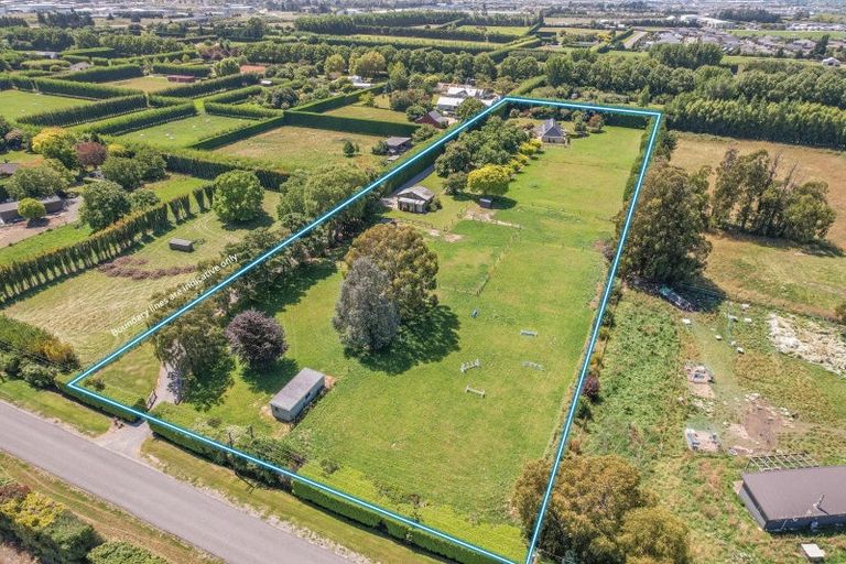 Photo of property in 389 Marshs Road, Halswell, Christchurch, 8025