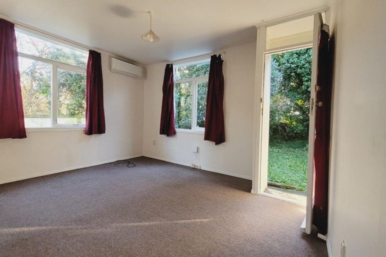 Photo of property in 4a Anthony Street, Tawa, Wellington, 5028