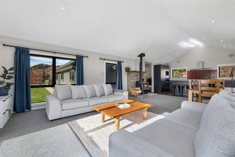 Photo of property in 9 Pisa Road, Luggate, Cromwell, 9383