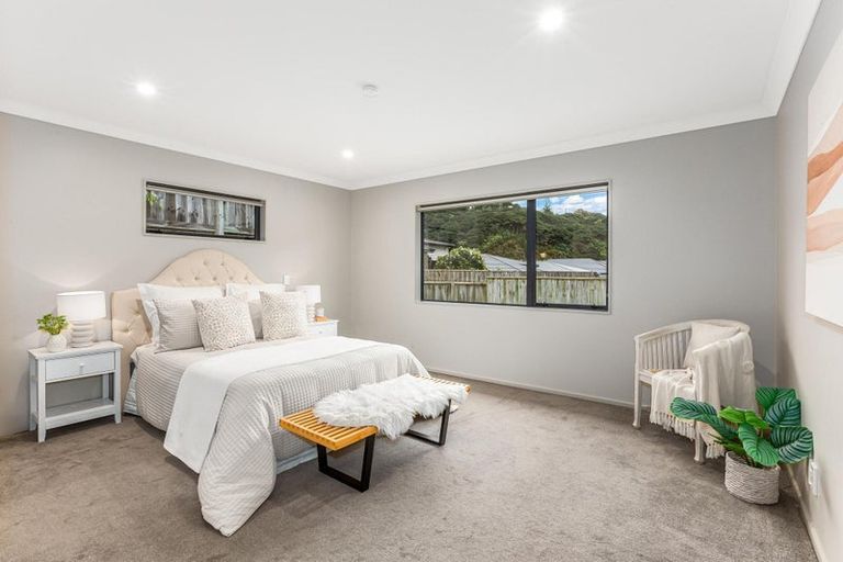 Photo of property in 44a Staithes Drive North, Whitby, Porirua, 5024