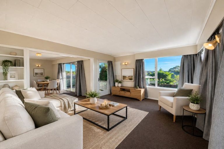 Photo of property in 74 Alexander Road, Raumati Beach, Paraparaumu, 5032