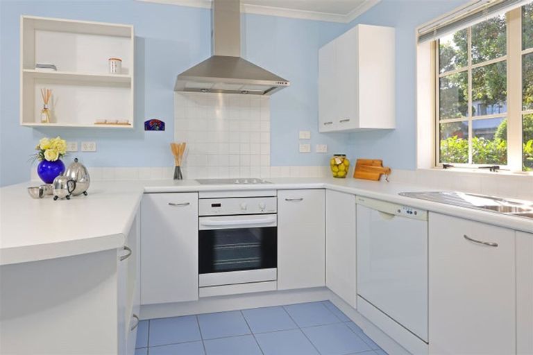 Photo of property in 22 Espalier Drive, Henderson, Auckland, 0612