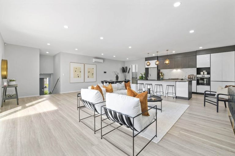 Photo of property in 27 Surf View Crescent, Red Beach, 0932