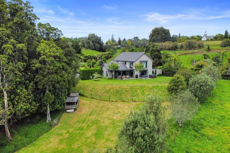 Photo of property in 224a Junction Road, Mangorei, New Plymouth, 4371