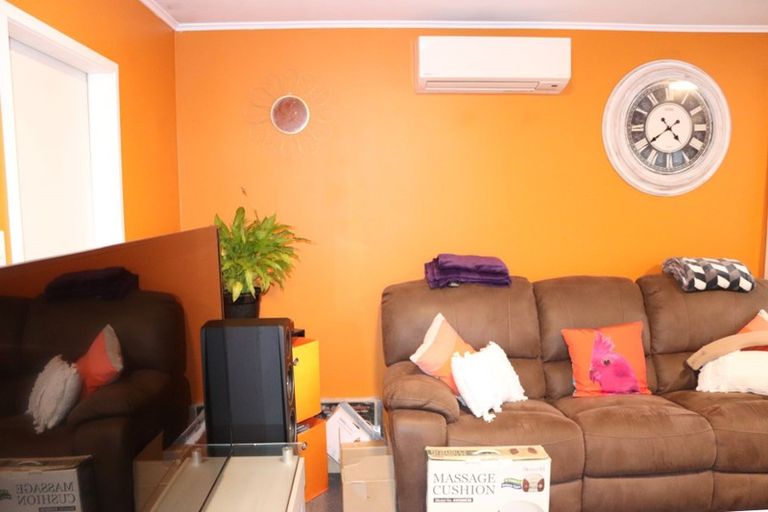 Photo of property in 17 Gerontius Glade, Torbay, Auckland, 0630