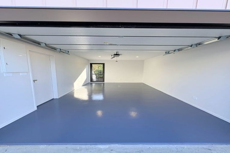 Photo of property in 27c Te Atatu Road, Te Atatu South, Auckland, 0610