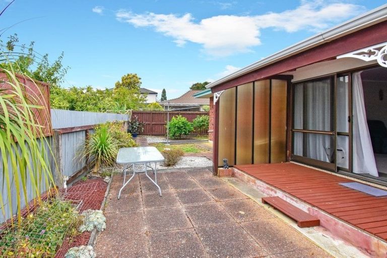 Photo of property in 2/5 Jutland Road, Manurewa, Auckland, 2102
