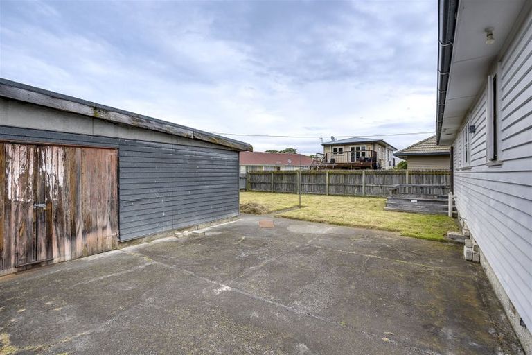 Photo of property in 10 Arnold Street, Onekawa, Napier, 4110