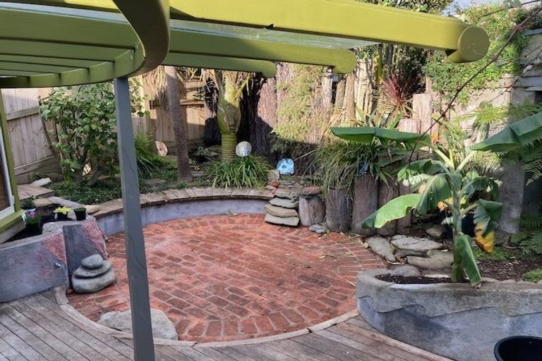 Photo of property in 38 Wright Street, Mount Cook, Wellington, 6021