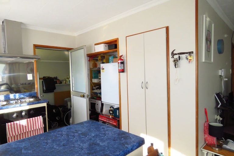 Photo of property in 136 Romilly Street, Westport, 7825