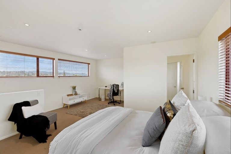 Photo of property in 33f Florence Avenue, Orewa, 0931