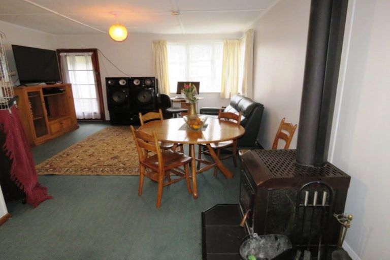 Photo of property in 42 Main Street, Reefton, 7830
