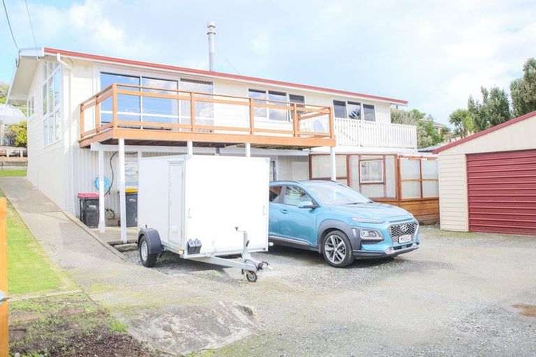 Photo of property in 41 Shannon Street, Clifton, Invercargill, 9812