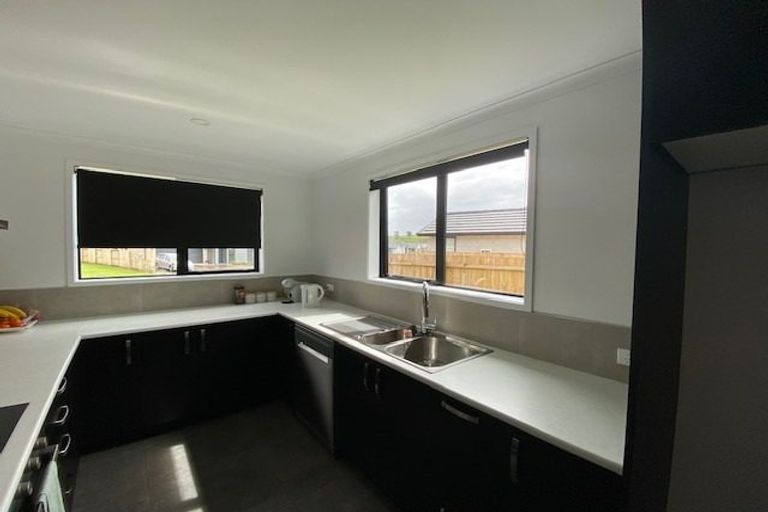 Photo of property in 18 Tiaki Rise, Tikipunga, Whangarei, 0112