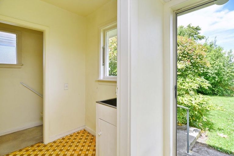 Photo of property in 36 Evesham Crescent, Spreydon, Christchurch, 8024