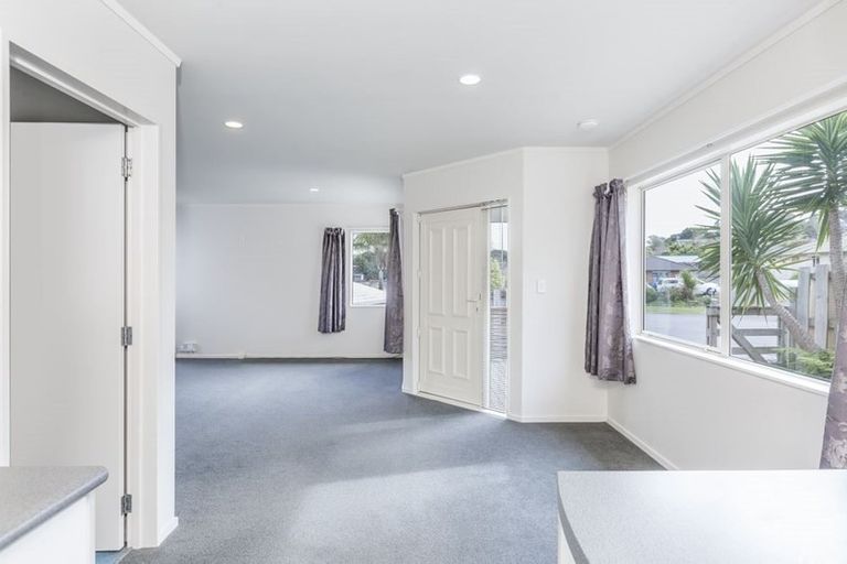 Photo of property in 1/11 Mably Court, Stanmore Bay, Whangaparaoa, 0932