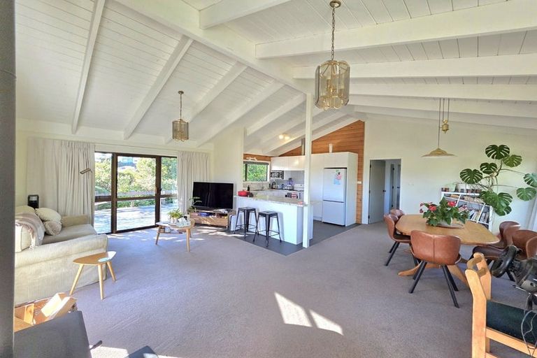 Photo of property in 7a Winstone Place, Highlands Park, New Plymouth, 4312