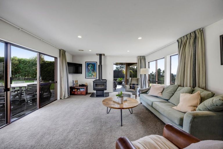 Photo of property in 515 Carrington Road, Hurworth, New Plymouth, 4371