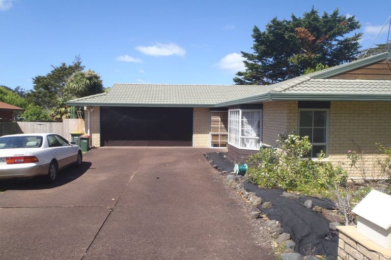 Photo of property in 42 Princeton Parade, Albany, Auckland, 0632