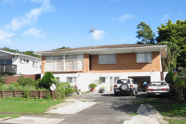 Photo of property in 69 Ennis Avenue, Pakuranga Heights, Auckland, 2010