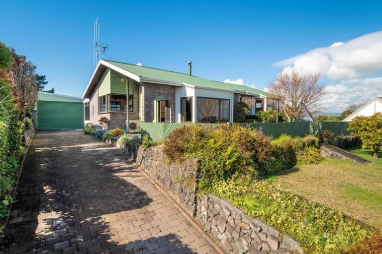 Photo of property in 49 Townhead Crescent, Bethlehem, Tauranga, 3110