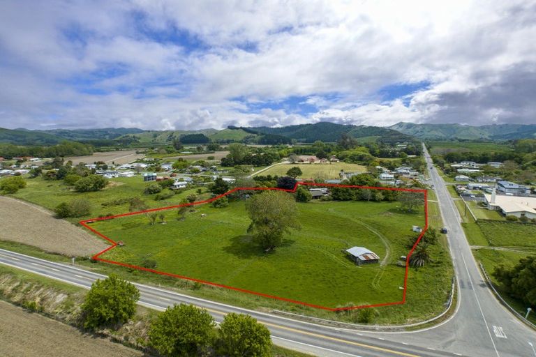 Photo of property in 13 Waingake Road, Manutuke, 4072