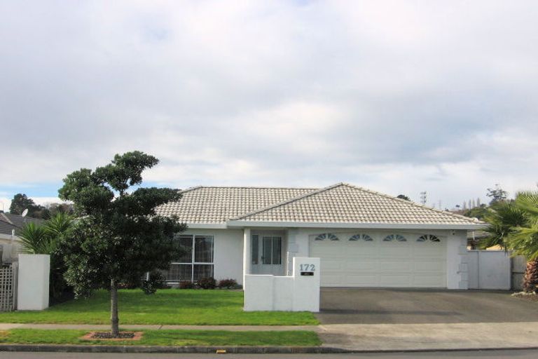 Photo of property in 172 Kilkenny Drive, East Tamaki Heights, Auckland, 2016