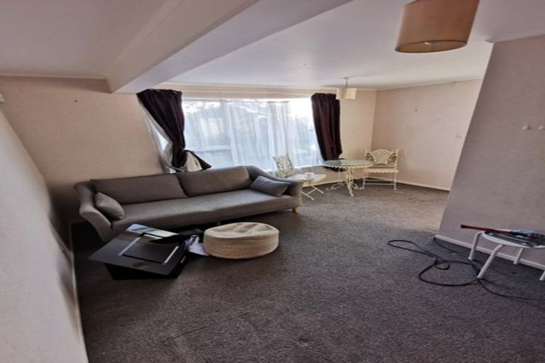 Photo of property in 30 Terra Nova Street, Glen Eden, Auckland, 0602