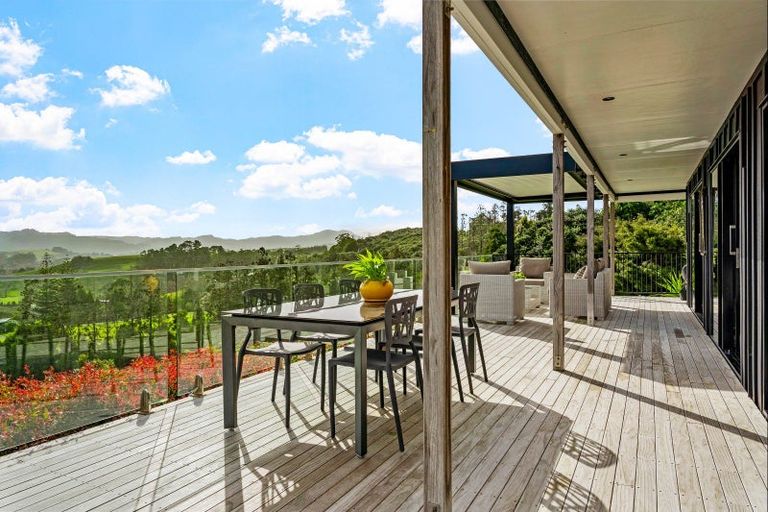 Photo of property in 28 Green Road, Matakana, Warkworth, 0985