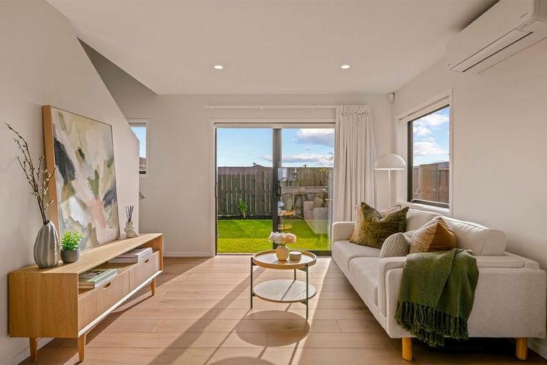 Photo of property in 20/48 Moire Road, Massey, Auckland, 0614