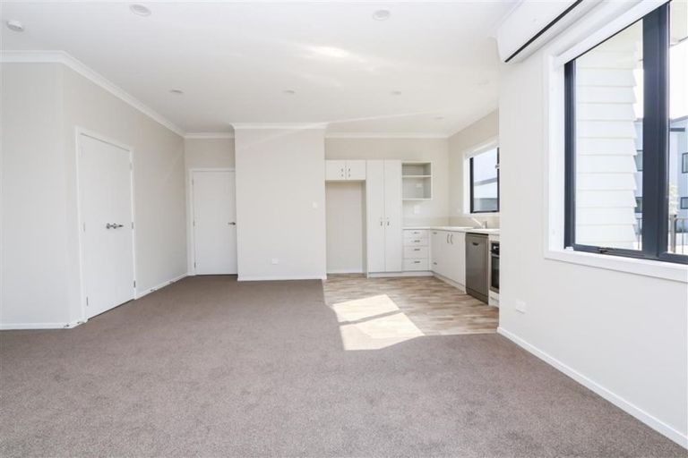 Photo of property in 2u1 Lambert Court, Glenview, Hamilton, 3206
