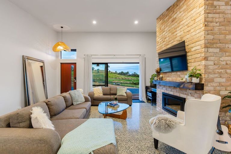 Photo of property in 312 Pukapuka Road, Pohuehue, Warkworth, 0983