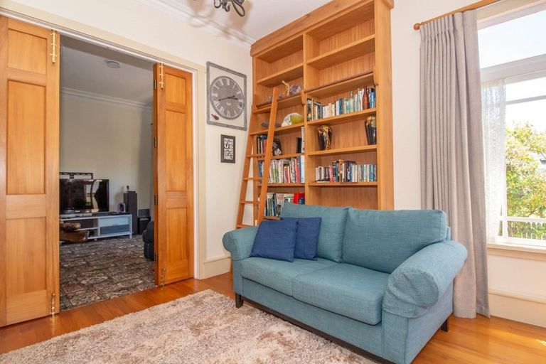 Photo of property in 145 Russell Street, Westport, 7825