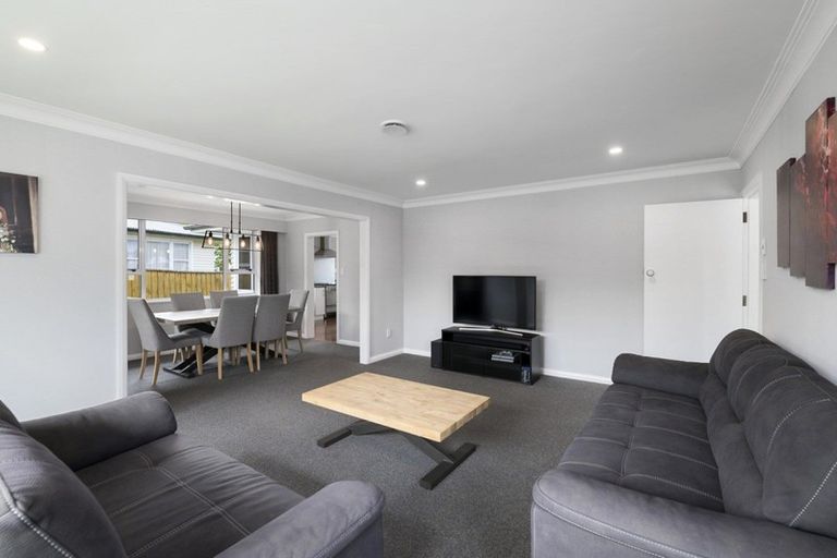 Photo of property in 5 Duke Street, Levin, 5510