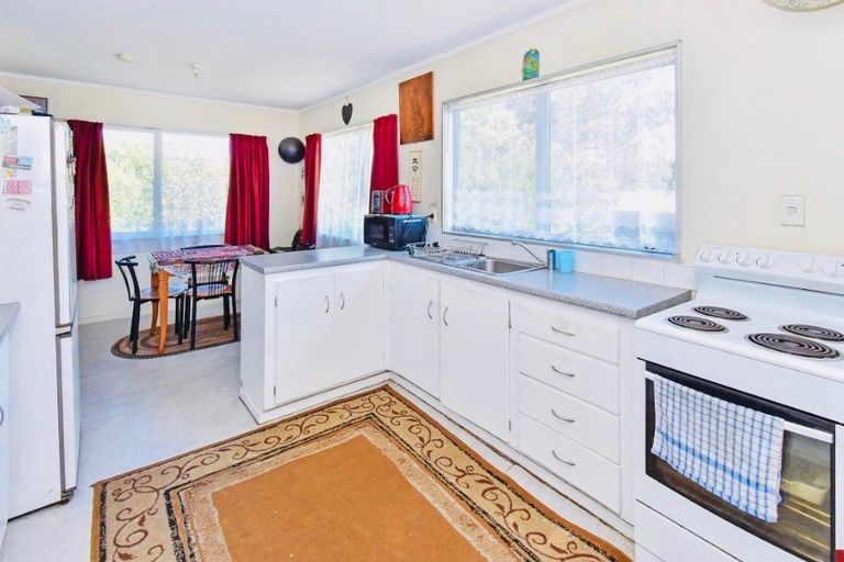 Photo of property in 20 Minton Place, Manurewa, Auckland, 2102