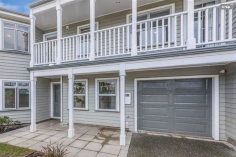 Photo of property in 5a Adelaide Street, Petone, Lower Hutt, 5012