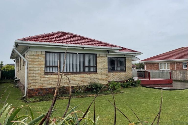 Photo of property in 17 Franklin Avenue, Papatoetoe, Auckland, 2024