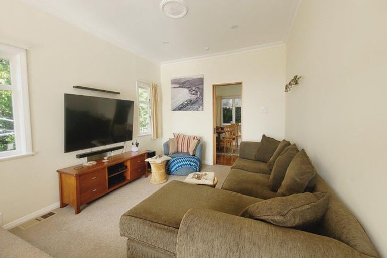 Photo of property in 70 Rawhiti Road, Pukerua Bay, 5026