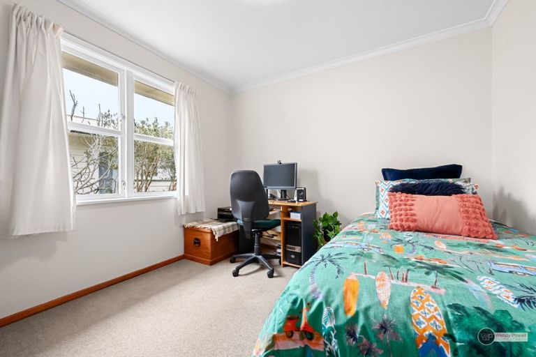 Photo of property in 23 Kiwi Street, Heretaunga, Upper Hutt, 5018